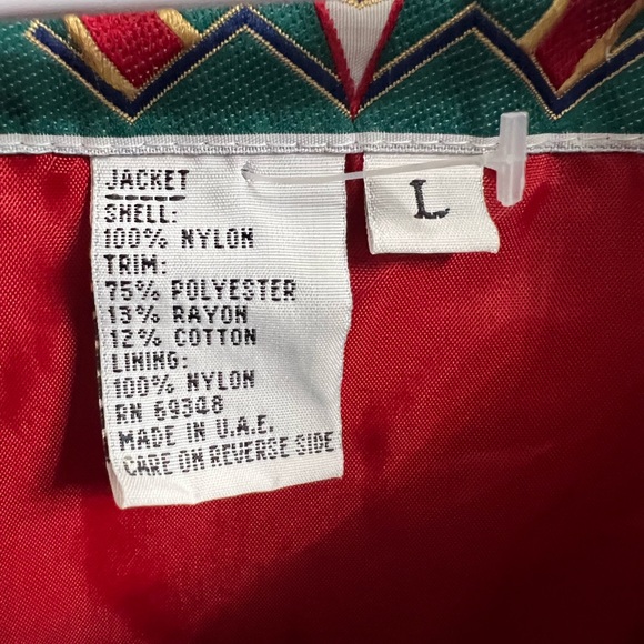 Vintage Windbreaker East West size Large - Picture 7 of 7